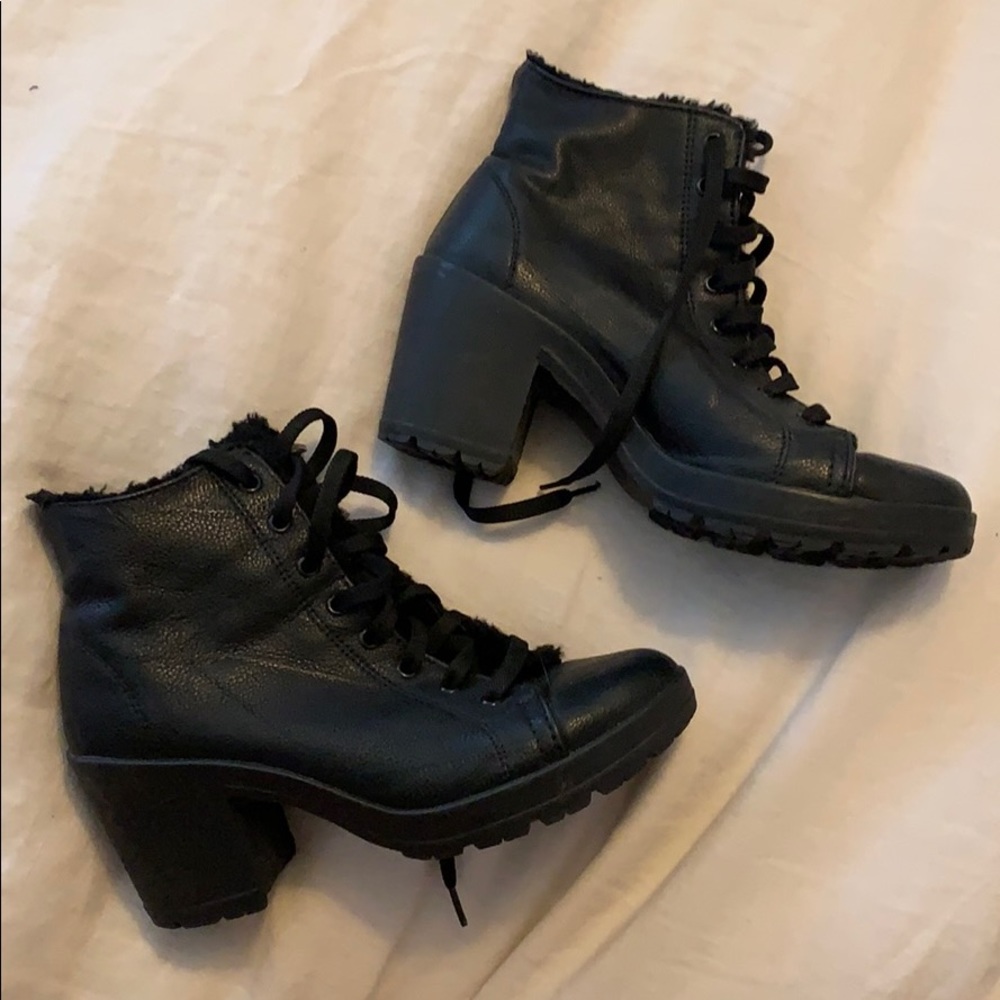 Topshop Heeled Ankle Boot Shearling